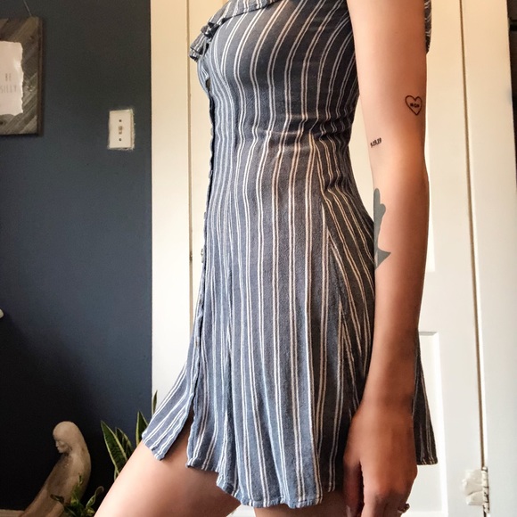 Off The Shoulder Button Down AE Dress - Picture 2 of 3